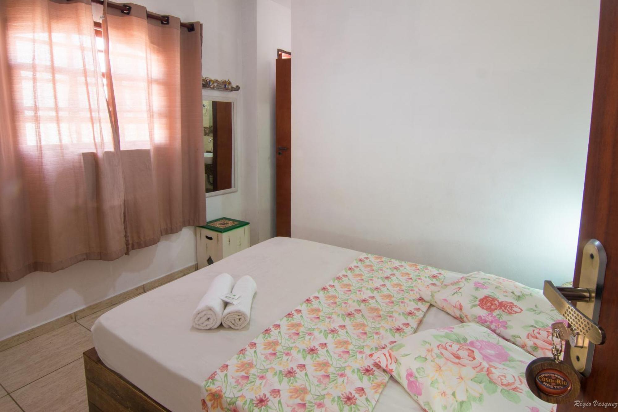 Pousada Casa Do Rio Hostel - 8 Min Do Centro Historico - Passeio De Barco Com Saida Da Pousada -Pago A Parte- Perto Das Praias E Beira Rio Parati Esterno foto