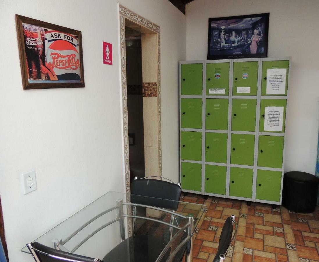 Pousada Casa Do Rio Hostel - 8 Min Do Centro Historico - Passeio De Barco Com Saida Da Pousada -Pago A Parte- Perto Das Praias E Beira Rio Parati Esterno foto